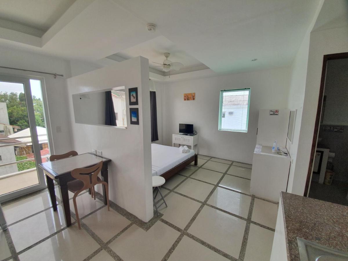 Clubboracay Apartelle Balabag  Exterior foto